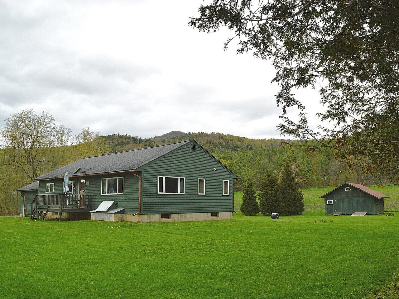 near 51 Vista Drive Waterbury, VT 05677 Property 3