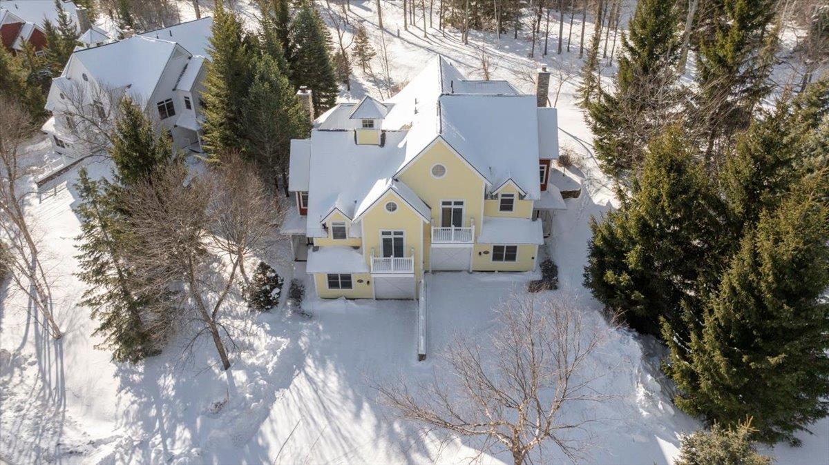 near 11 Founders Hill Road Winhall, VT 05340 Property 3
