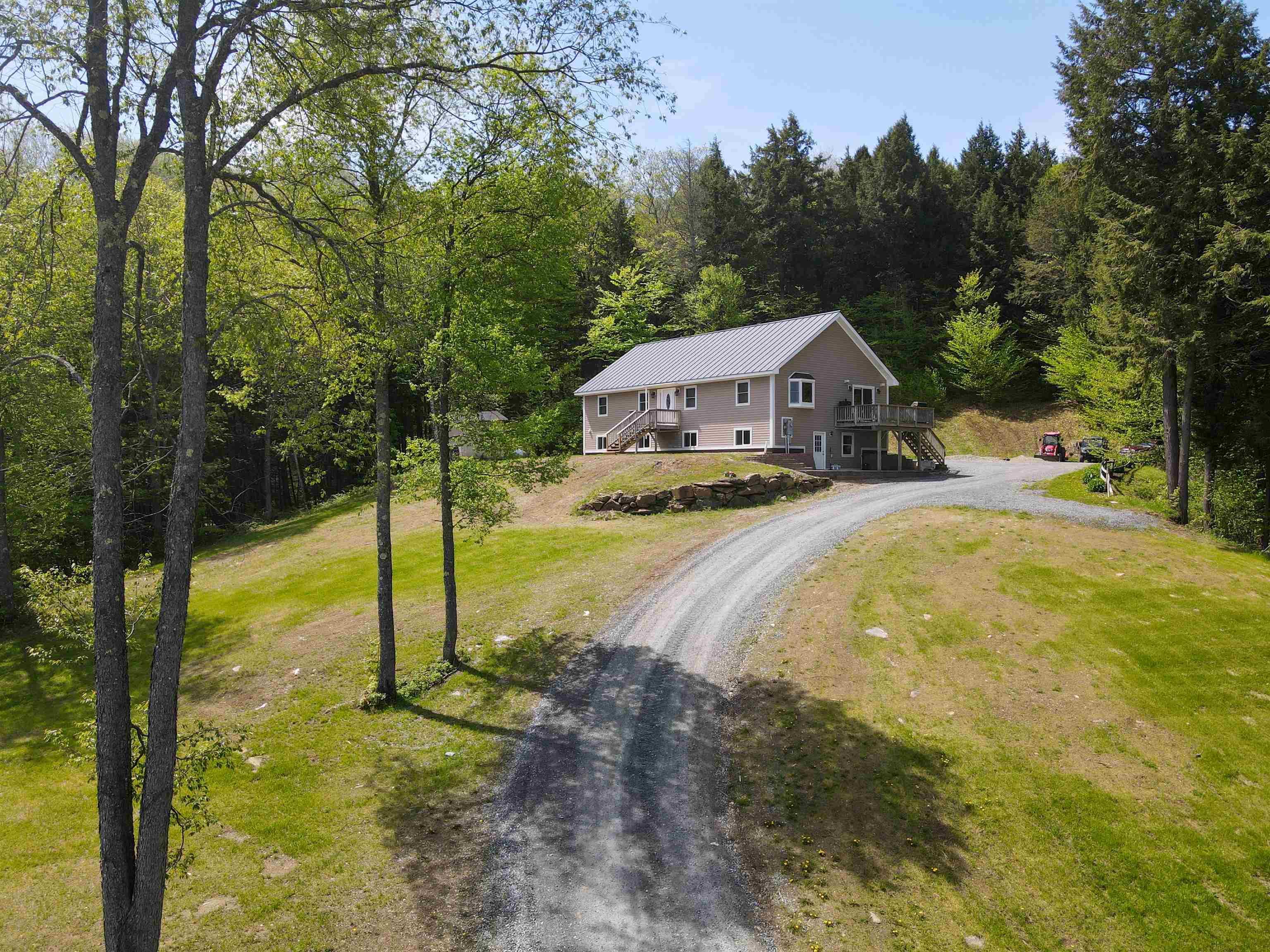 near 11A Prospect Street Woodstock, VT 05091 Property 3