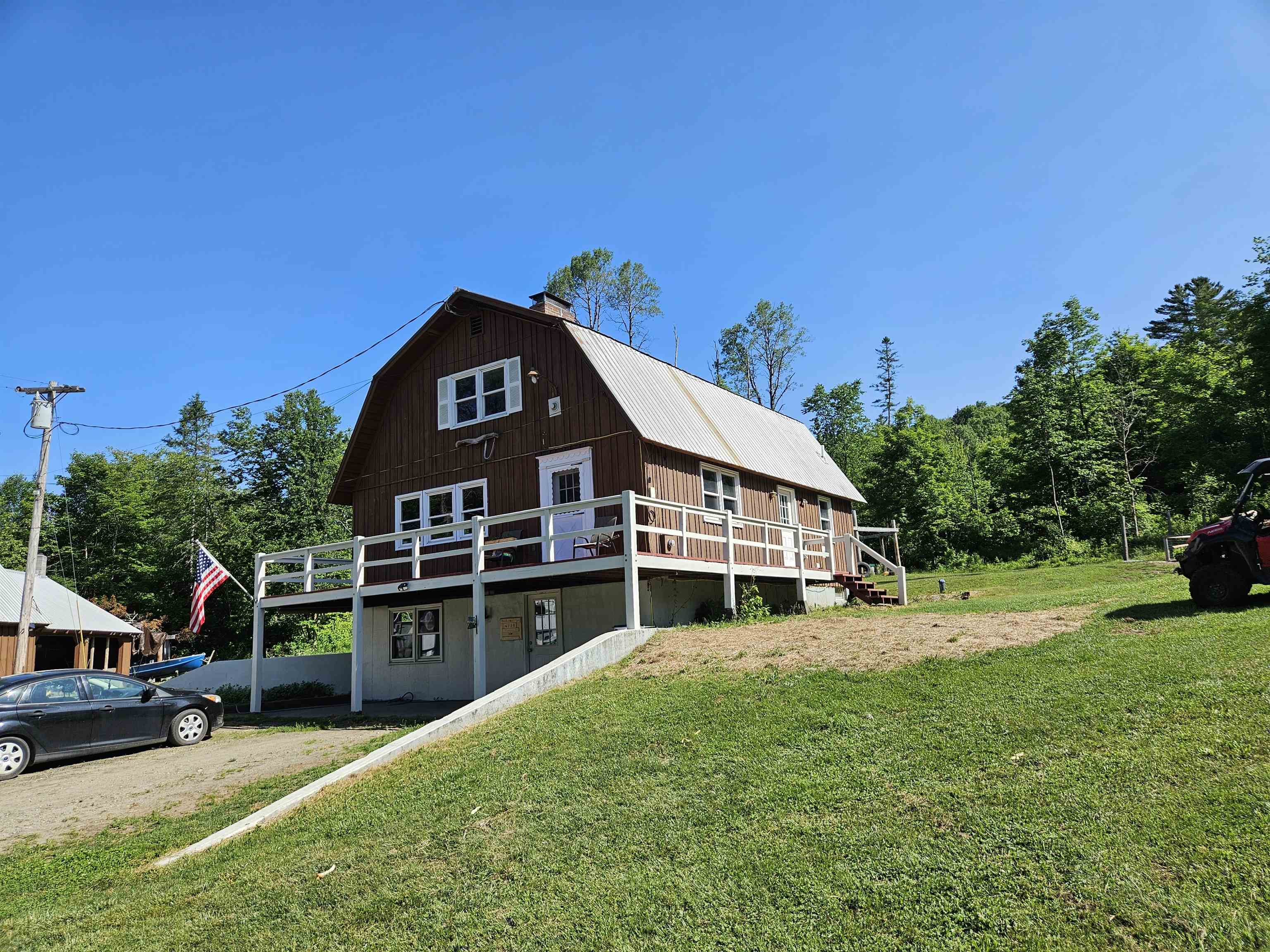 near 51 Maple Street Lyndon, VT 05851 Property 4