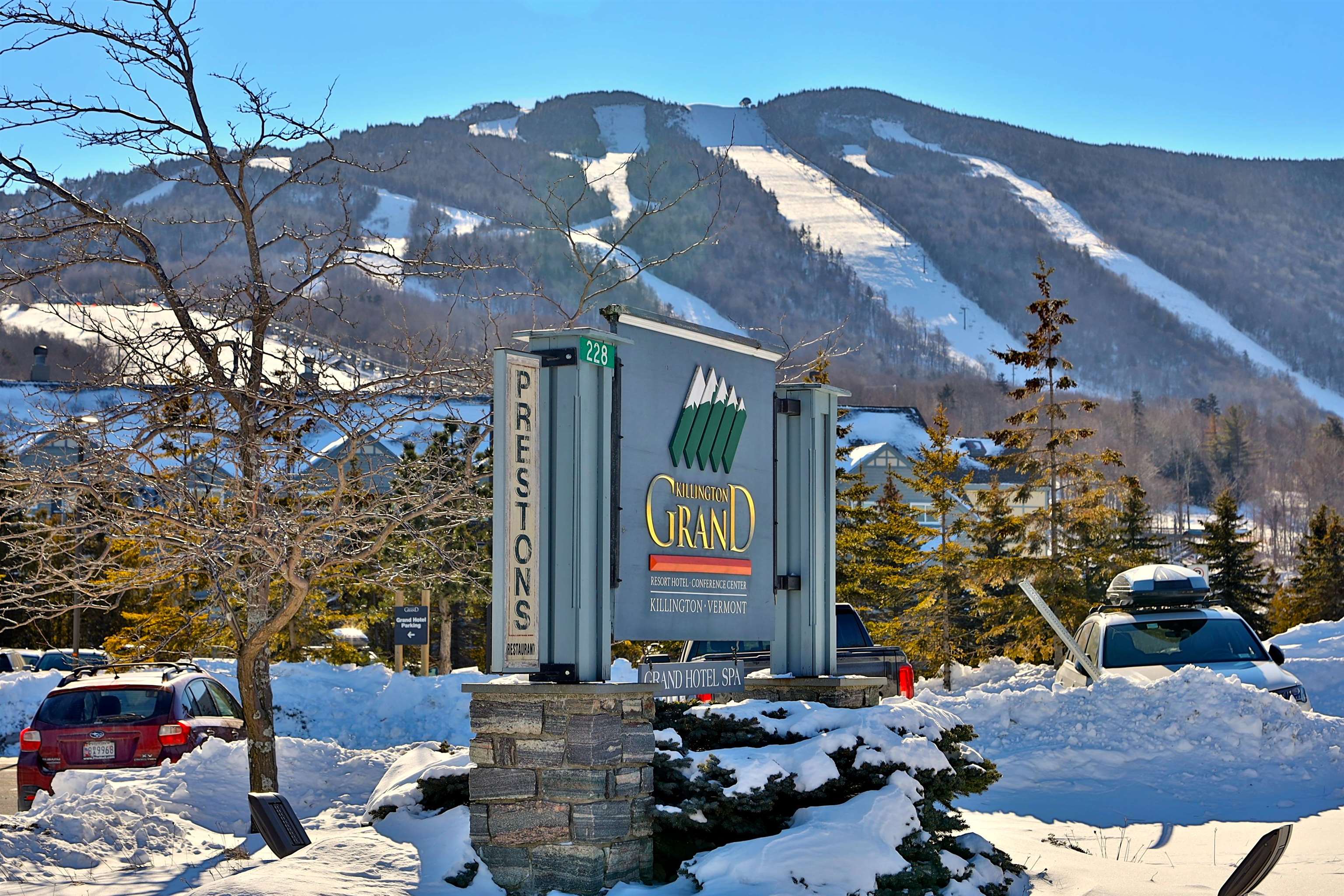 near 137 East Mountain Road Killington, VT 05751 Property 2