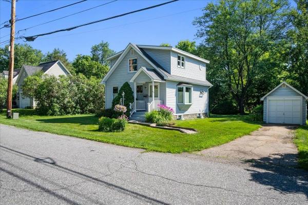 8 Cherry Street