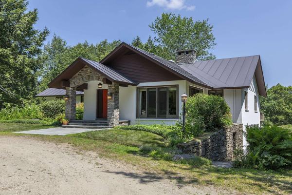266 Barlow Road
